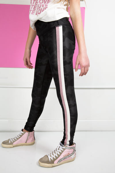 Pants & Jumpsuits, Pink Camo Leggings